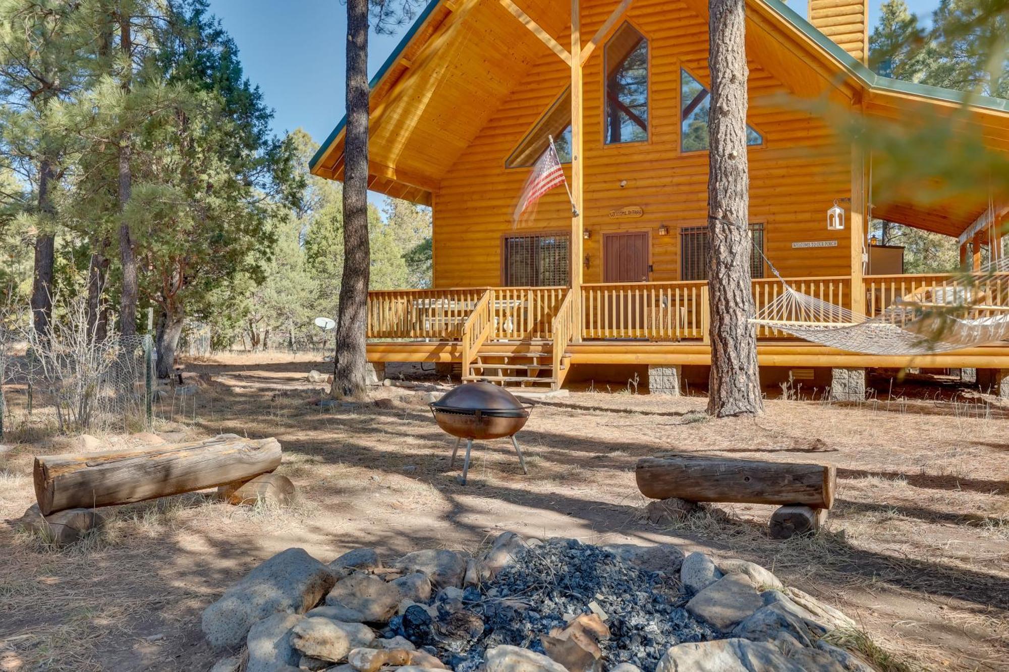 Dog-Friendly Nutrioso Cabin With Wraparound Porch! Dış mekan fotoğraf